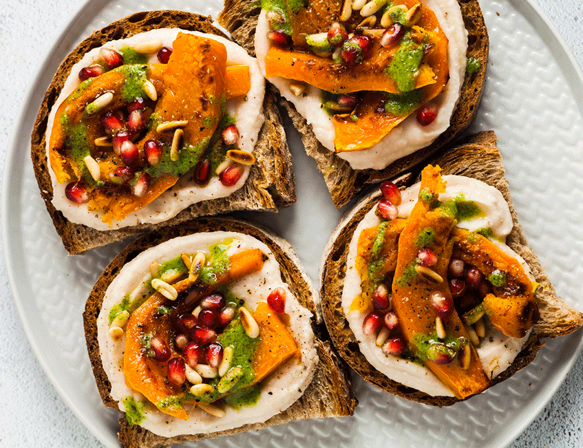 Brindis mediterráneos gourmet para el aperitivo