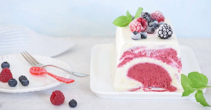 Helado Parfait de frutas del bosque