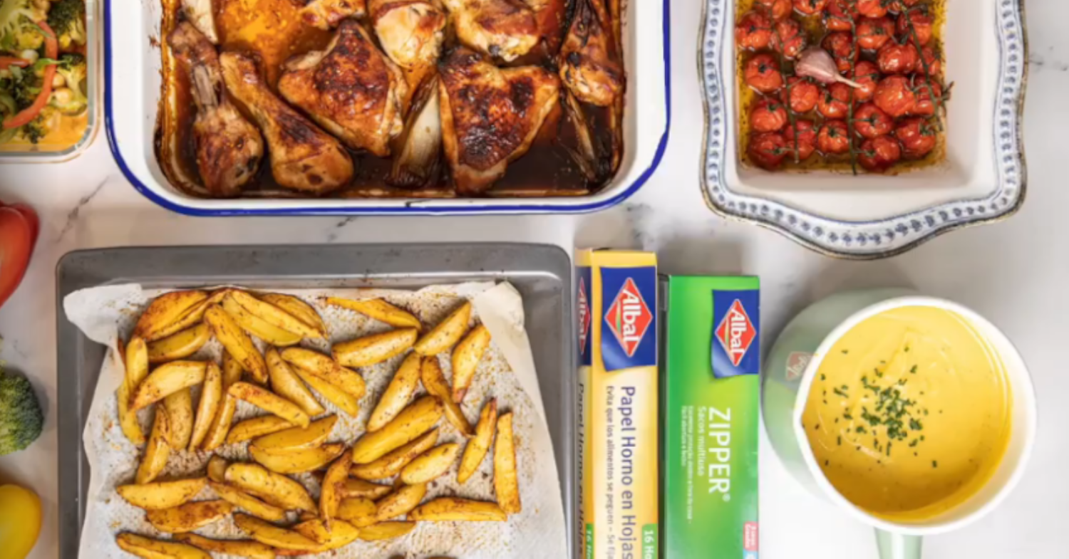 Receta Albal® Pollo marinado con soja, miel y sésamo de Cristina Ferrer en papel horno Albal®