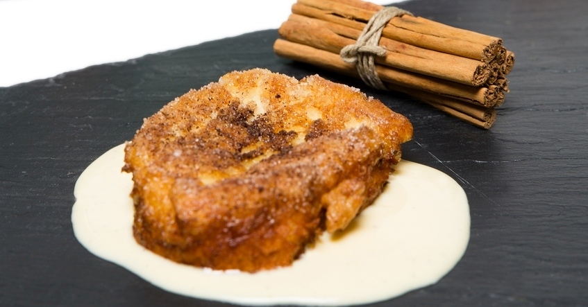 Torrijas con crema inglesa